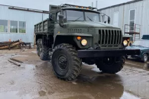  Урал 4320 после монтажа самосвальной установки 
